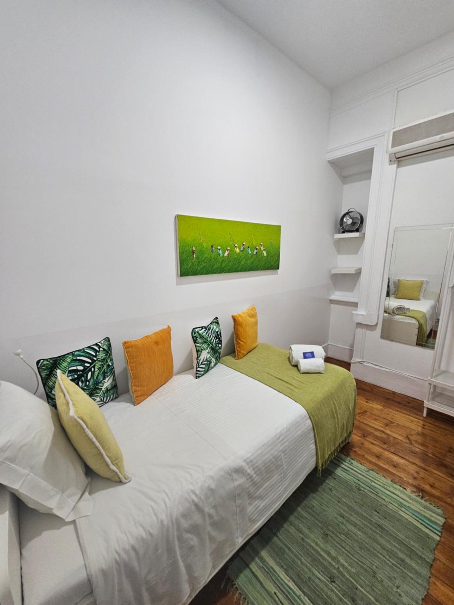 Almirante Guesthouse Lissabon Zimmer foto